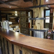 Bar 02